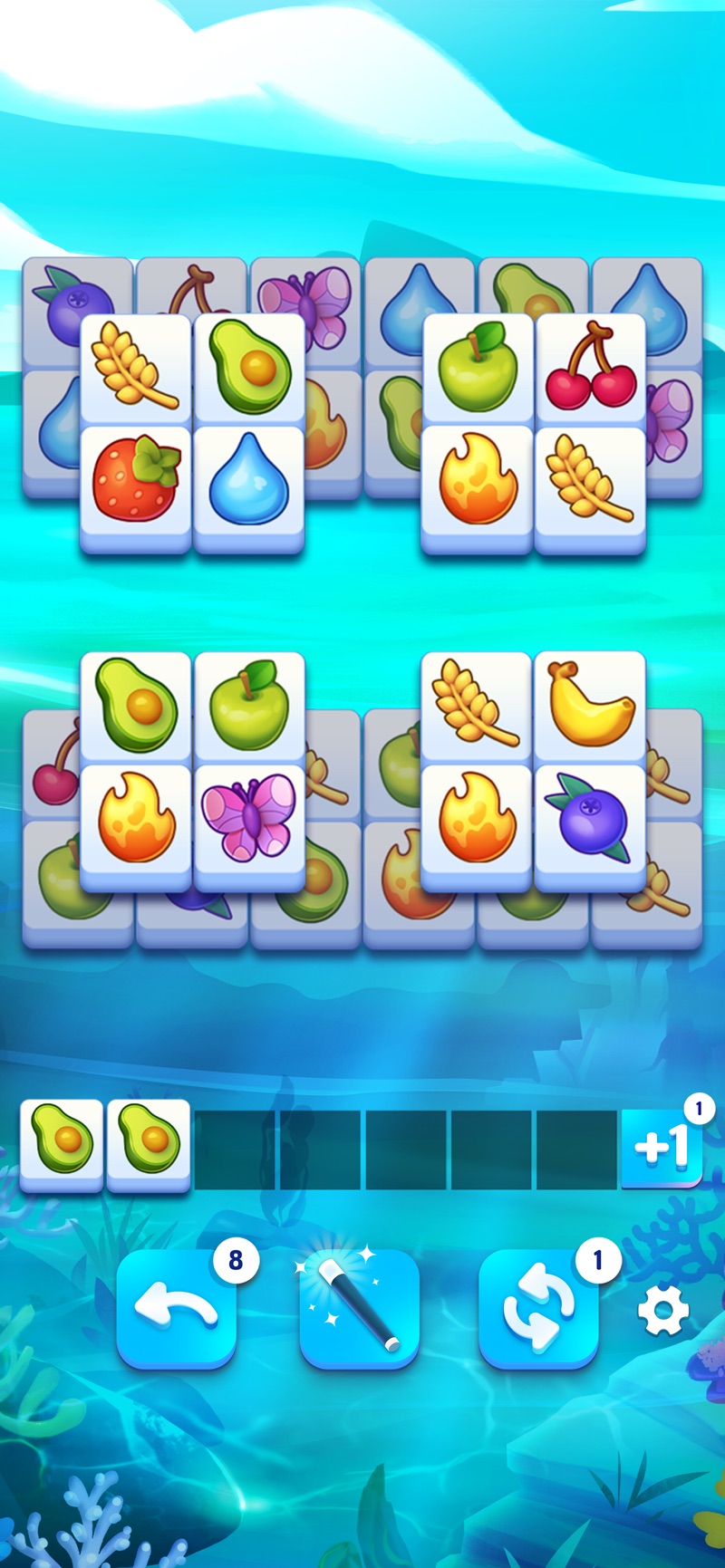 海の中の景色を背景にしたTriple Tileの公式ゲーム画面